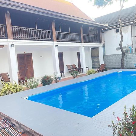 Residence Boutique Hotel Luang Prabang Exterior photo