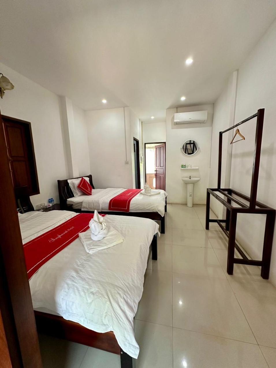 Residence Boutique Hotel Luang Prabang Exterior photo
