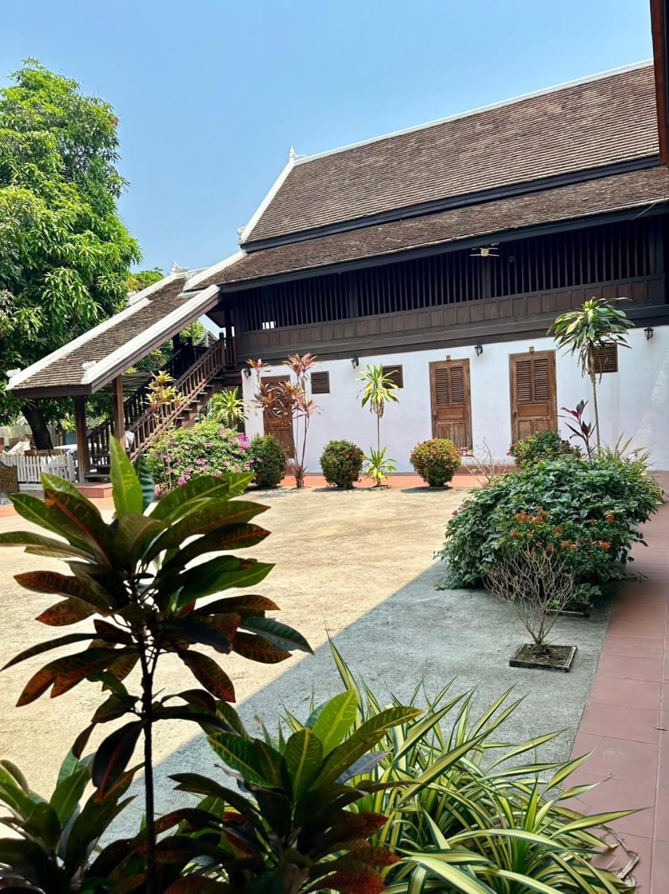 Residence Boutique Hotel Luang Prabang Exterior photo
